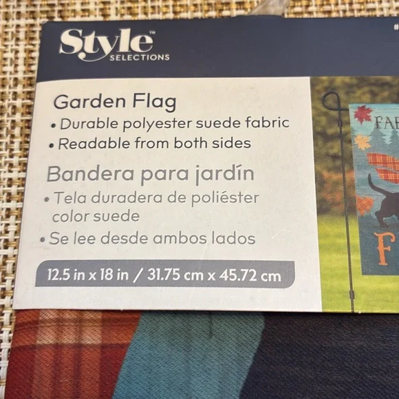 Fall Garden Flag, 12.5”x18”, NWT - Picture 3 of 4